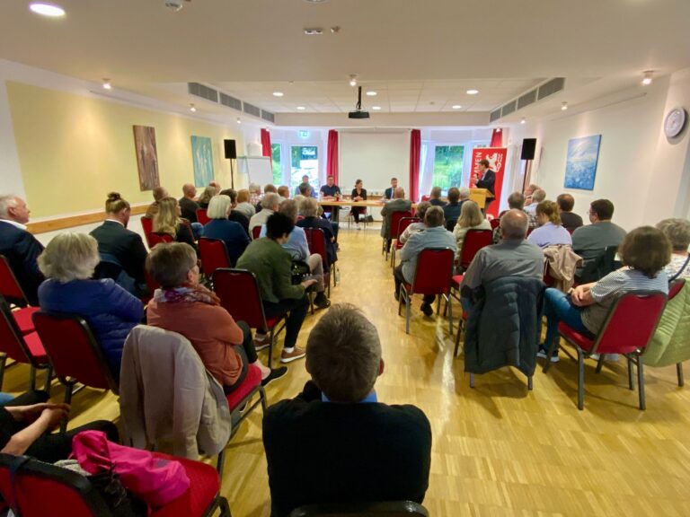 Podiumsdiskussion Hausarztversorgung in Oberberg